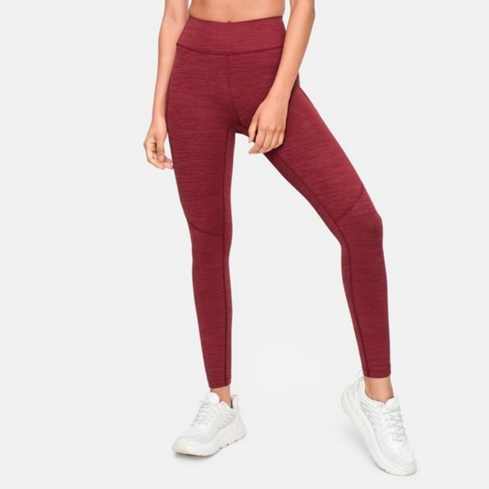 Core 7/8 Legging in Rhubarb NWT